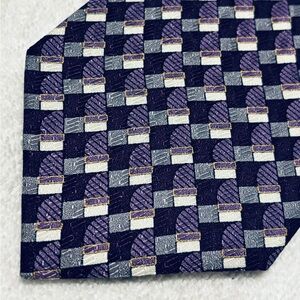 Brand New with tags Corporate Power Tie By JOS A. BANK (Executive Collection)